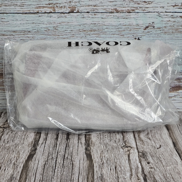 *NWT* COACH Penn Shoulder Bag In Signature Leather, Color - Brass/Enamel Red - Picture 5 of 5